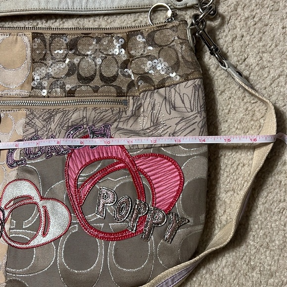 Coach Cross body /shoulder bag. - Picture 17 of 17
